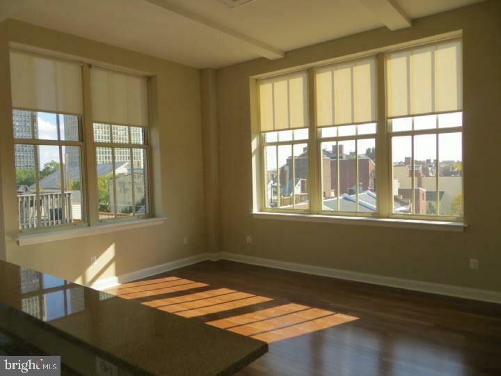 312-22 Walnut Street, Unit 102 Philadelphia, PA 19106 - Photo 1 of 17