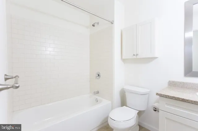 $2,600 | 312-22 Walnut Street, Unit 102, Philadelphia, PA 19106