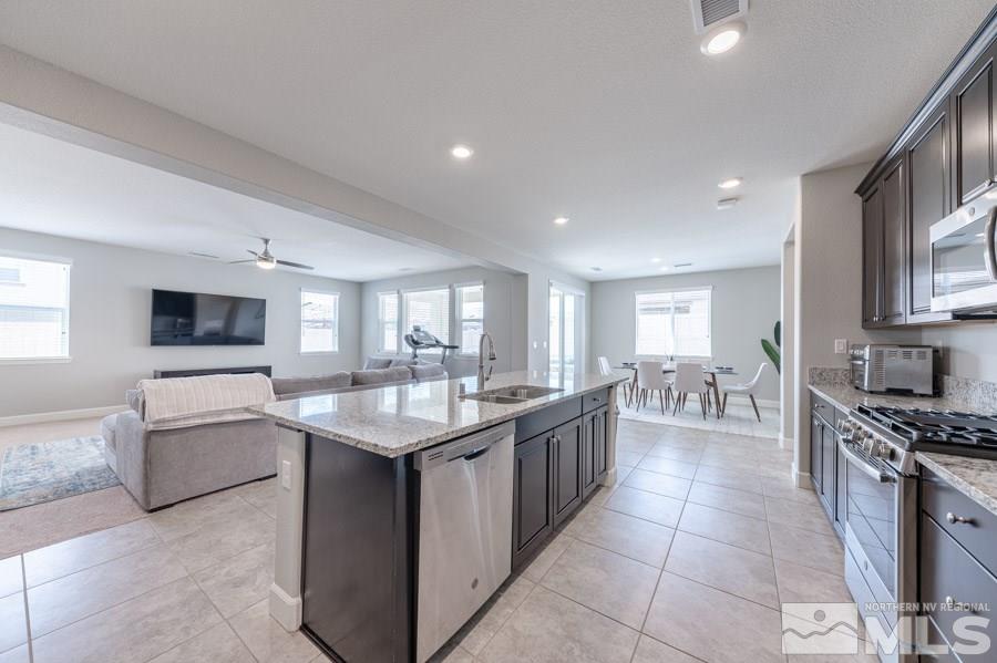 10295 Rollins Drive Reno, NV 89521 - Photo 9 of 28 Photo 9