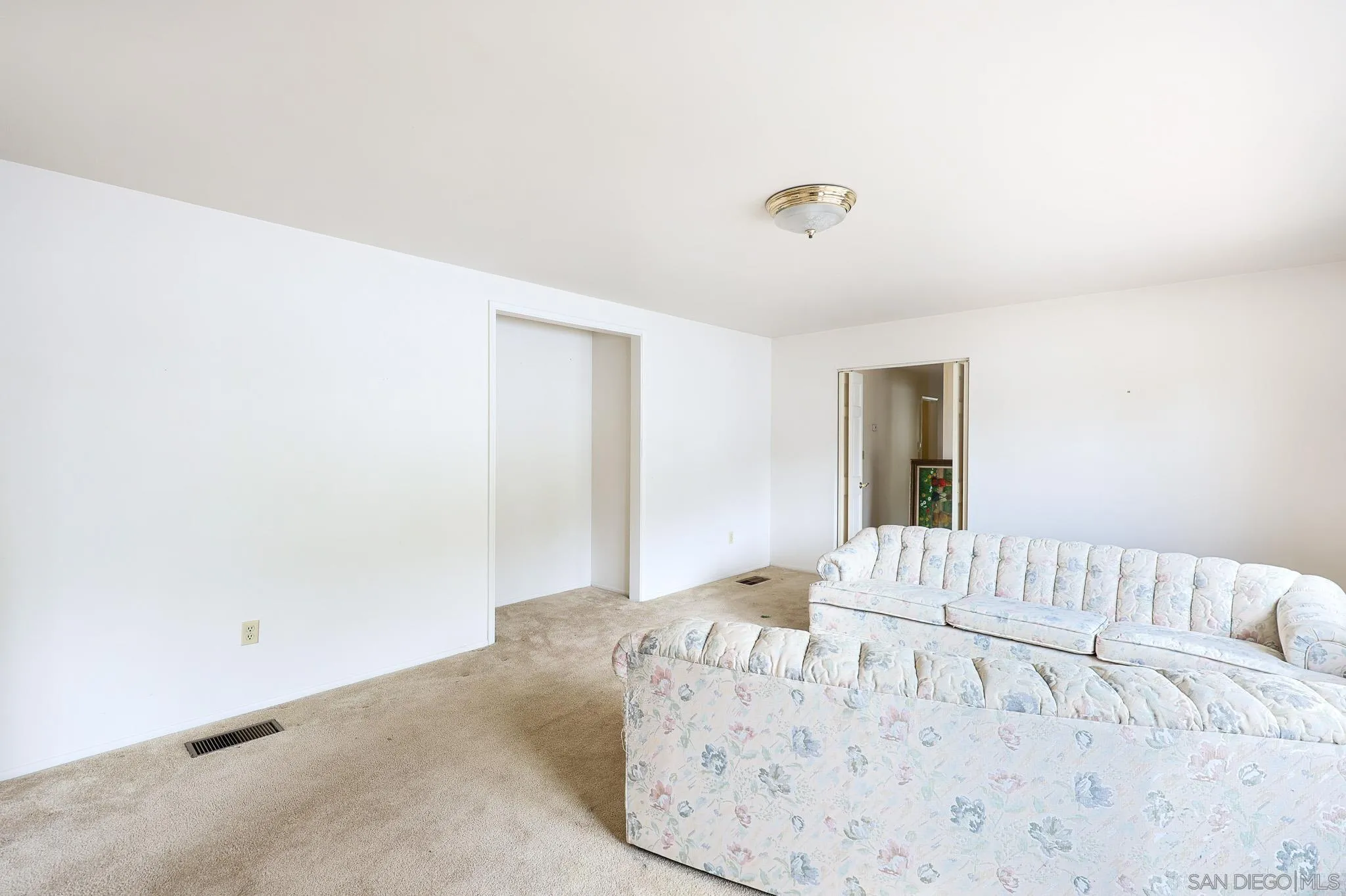 221 Colina Terrace Vista, CA 92084 - Photo 30 of 57