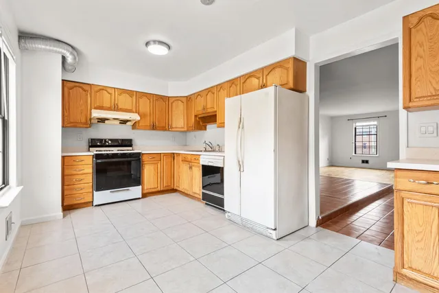 $650,000 | 3651 Meadow Lane, North Bergen, NJ 07047