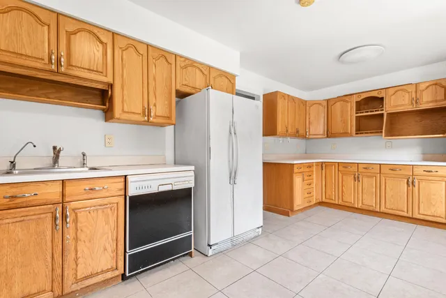 $650,000 | 3651 Meadow Lane, North Bergen, NJ 07047