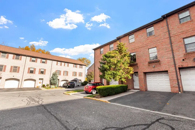 $650,000 | 3651 Meadow Lane, North Bergen, NJ 07047