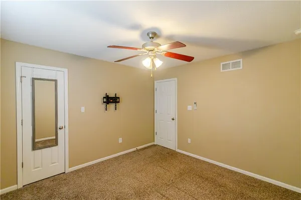$330,000 | 1701 Jayhawk Drive, Atchison, KS 66002