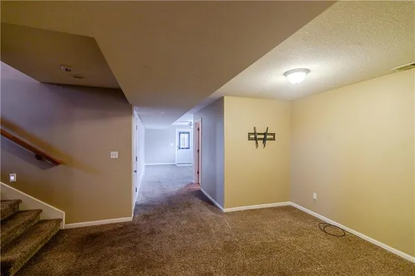 $330,000 | 1701 Jayhawk Drive, Atchison, KS 66002