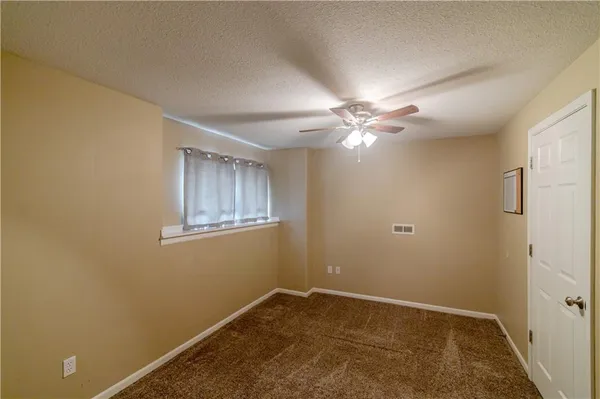 $330,000 | 1701 Jayhawk Drive, Atchison, KS 66002