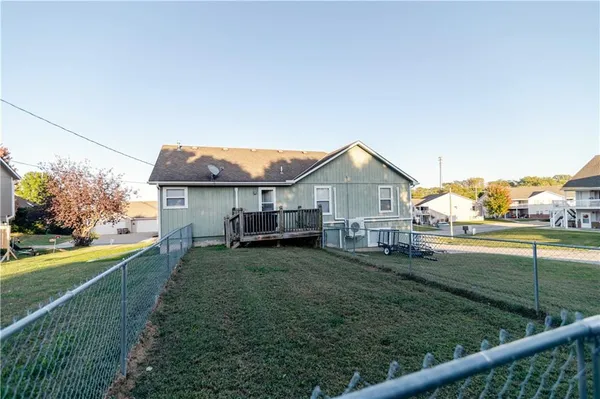 $330,000 | 1701 Jayhawk Drive, Atchison, KS 66002