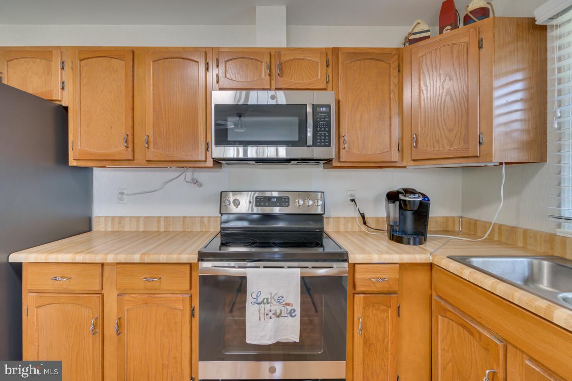 102 Ramsay Road Locust Grove, VA 22508 - Photo 21 of 53 Kitchen