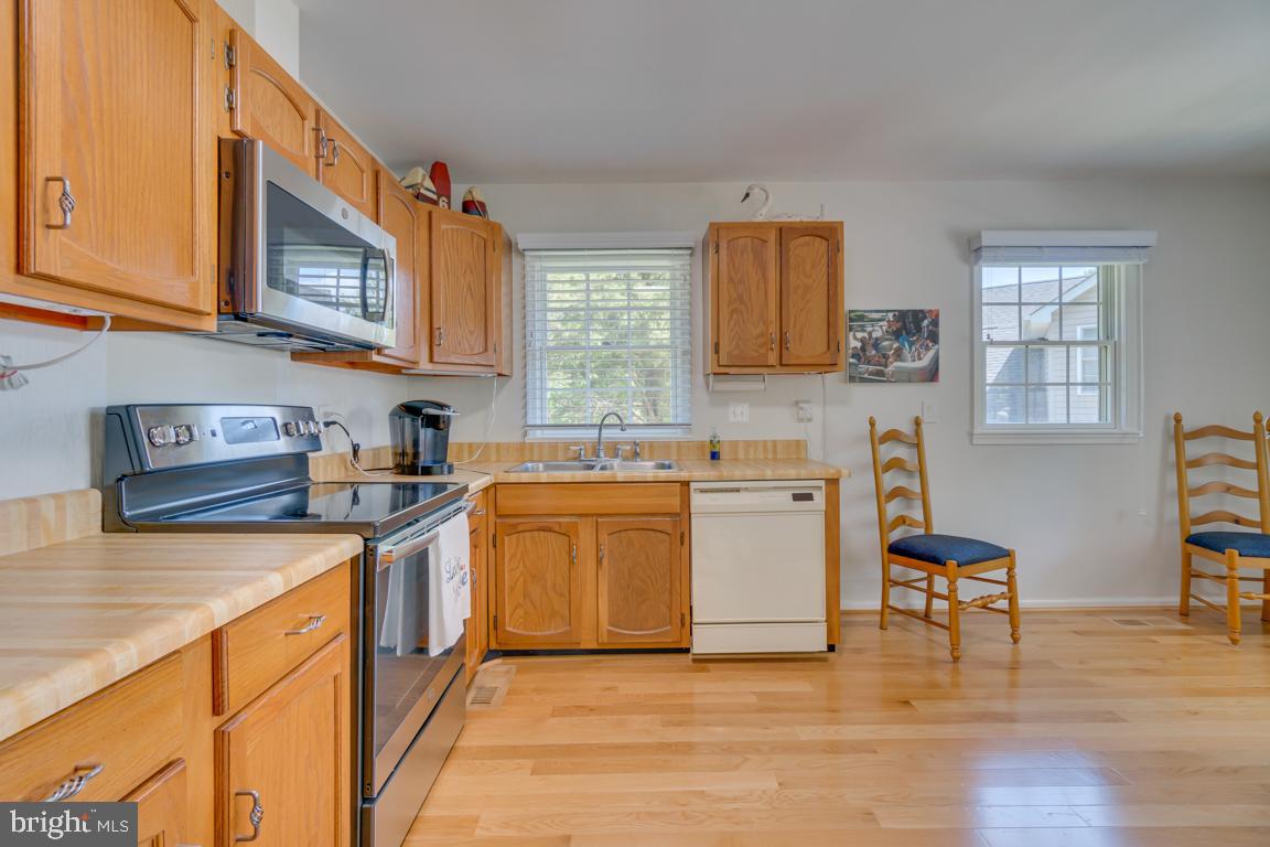 102 Ramsay Road Locust Grove, VA 22508 - Photo 22 of 53 Kitchen