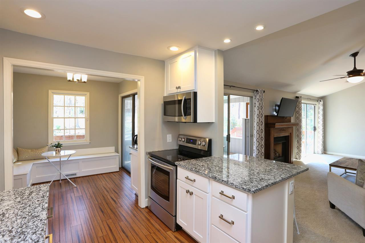 5304 Applegate Court Raleigh, NC 27609 - Photo 10 of 25 Photo 10
