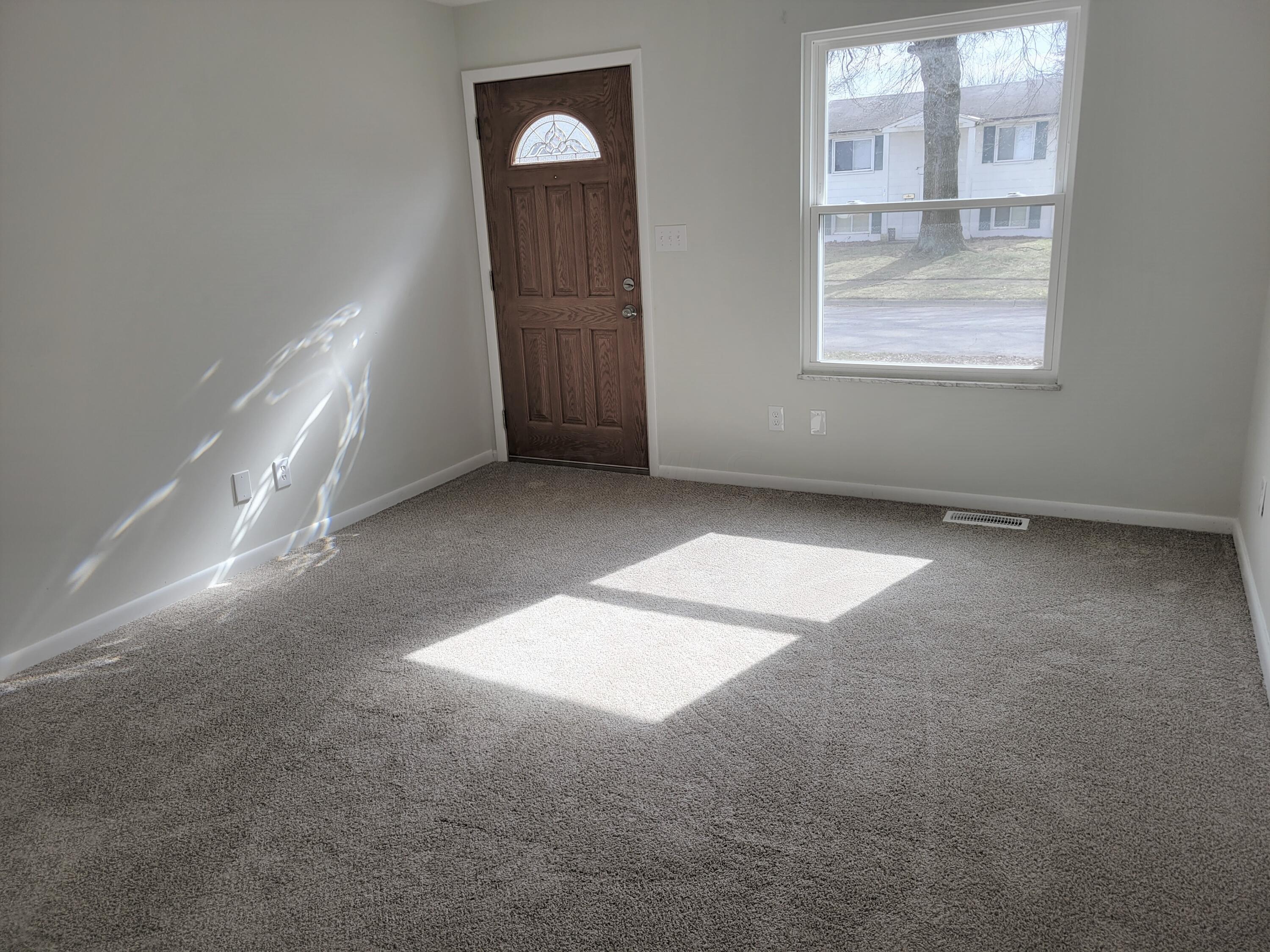 5160 Rutledge Drive North Columbus, OH 43232 - Photo 2 of 18 R1 (2)