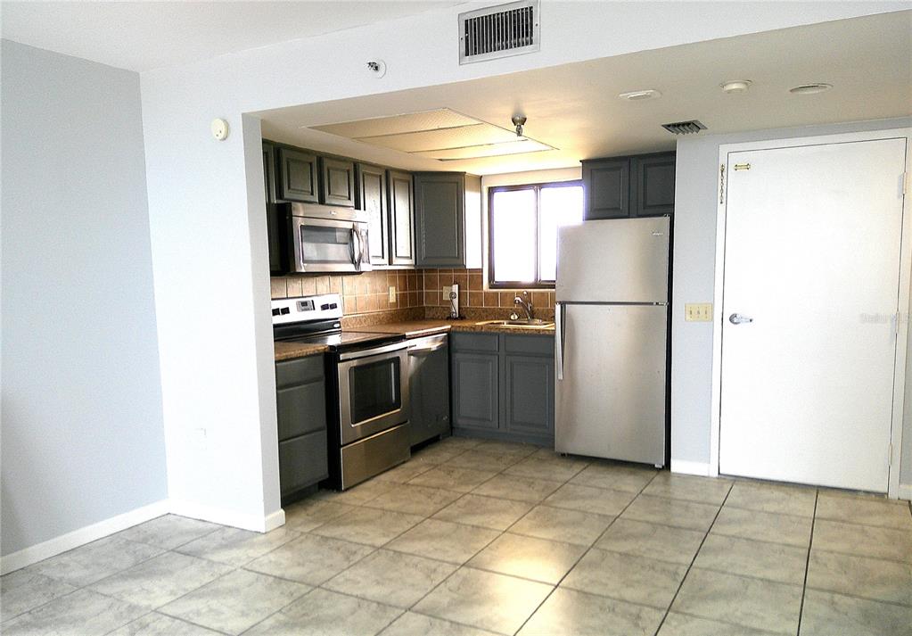 6009 Sea Ranch Drive, Unit 705 Hudson, FL 34667 - Photo 4 of 27