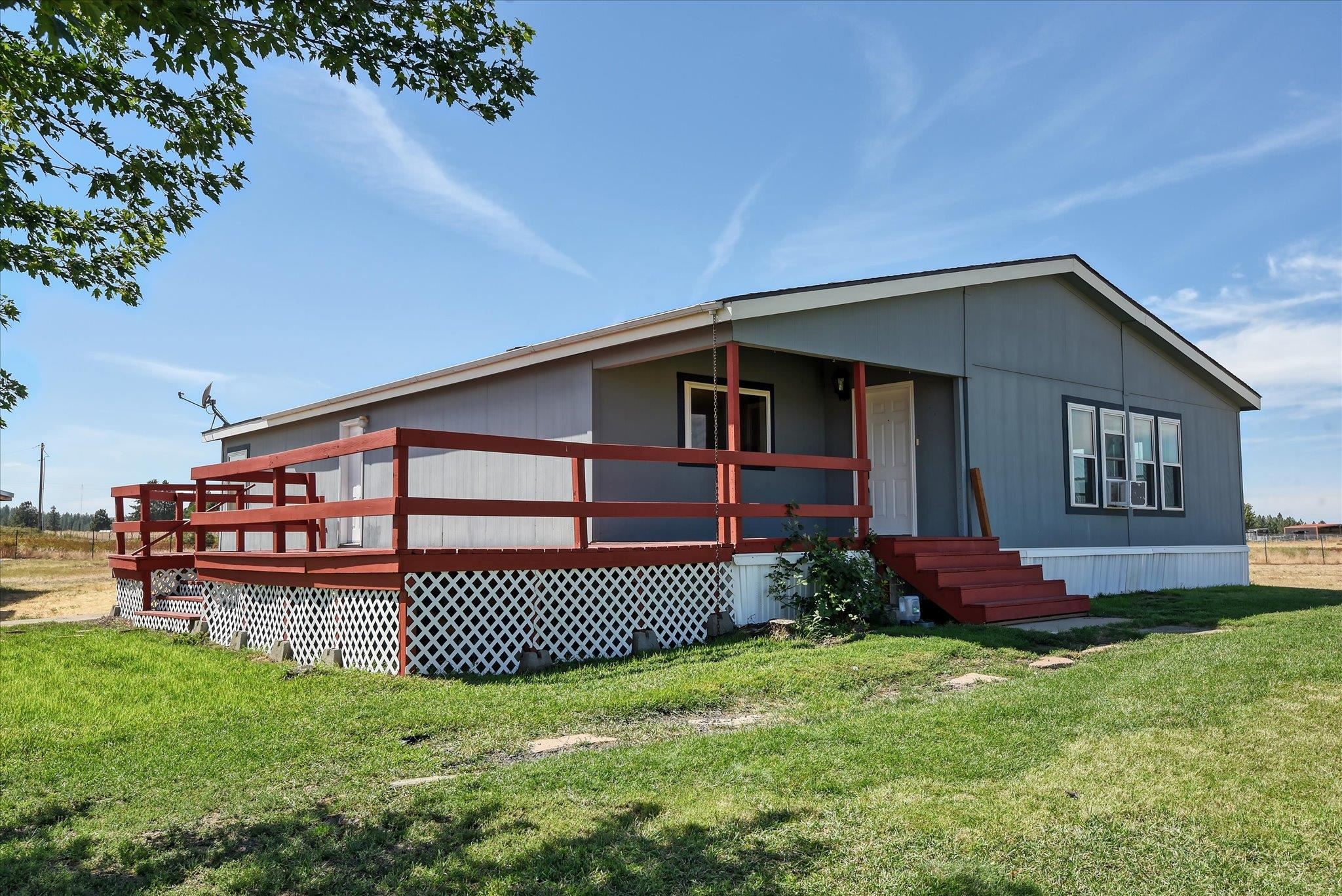 20914 West Jacobs Road Spokane, WA 99224 - Photo 1 of 35