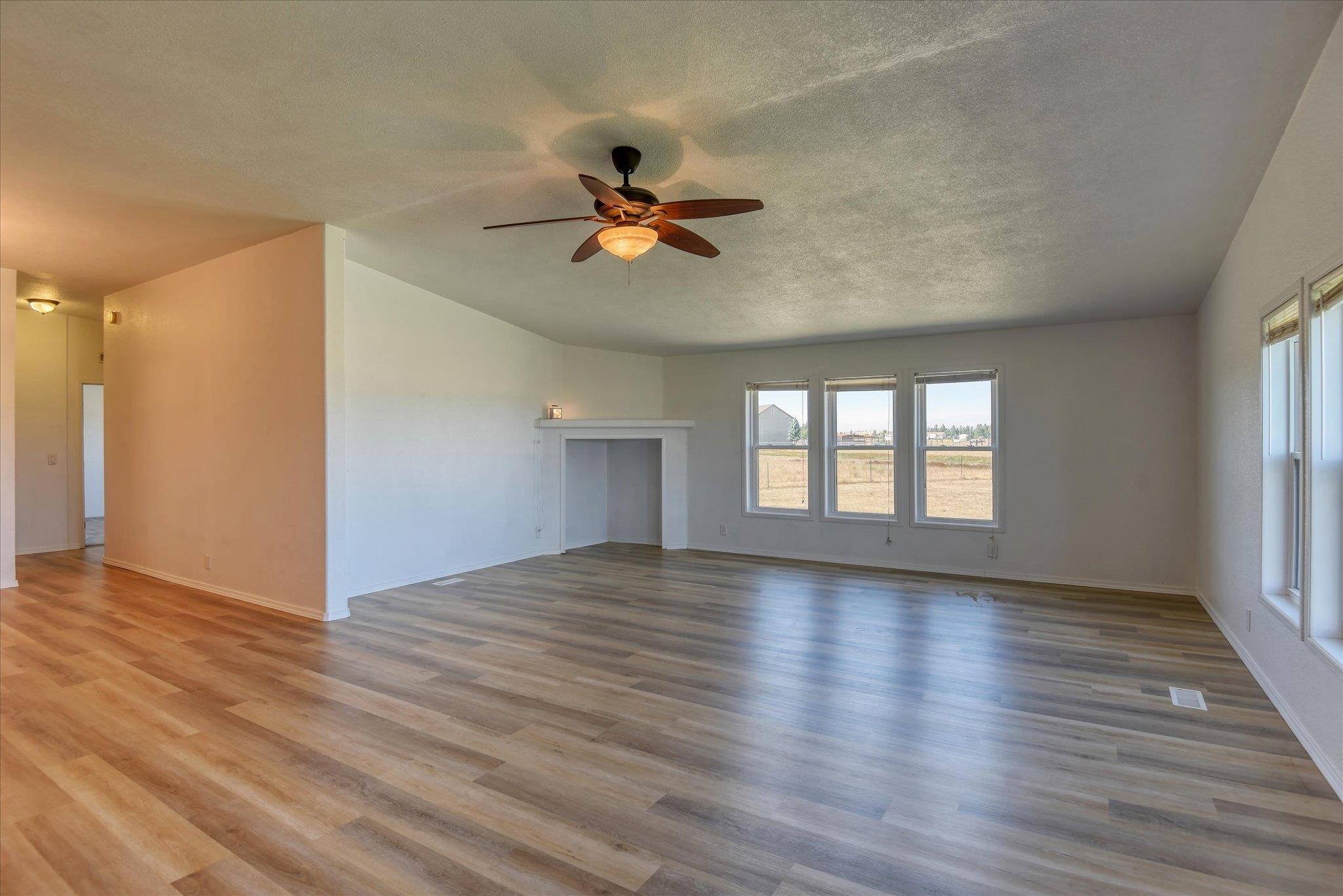 20914 West Jacobs Road Spokane, WA 99224 - Photo 12 of 35