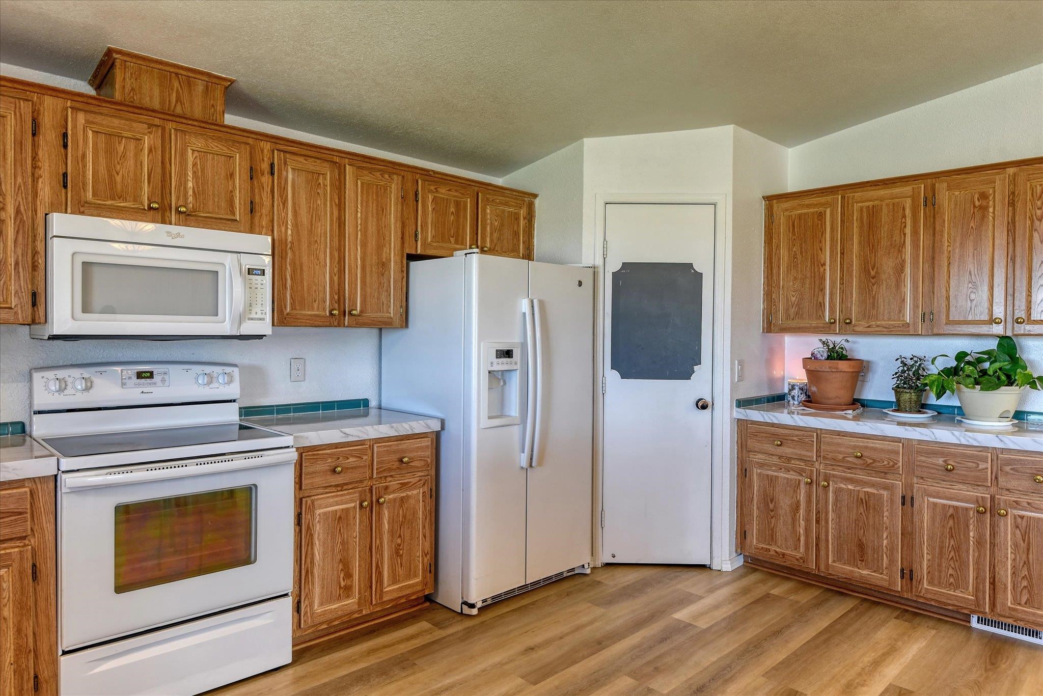 20914 West Jacobs Road Spokane, WA 99224 - Photo 18 of 35