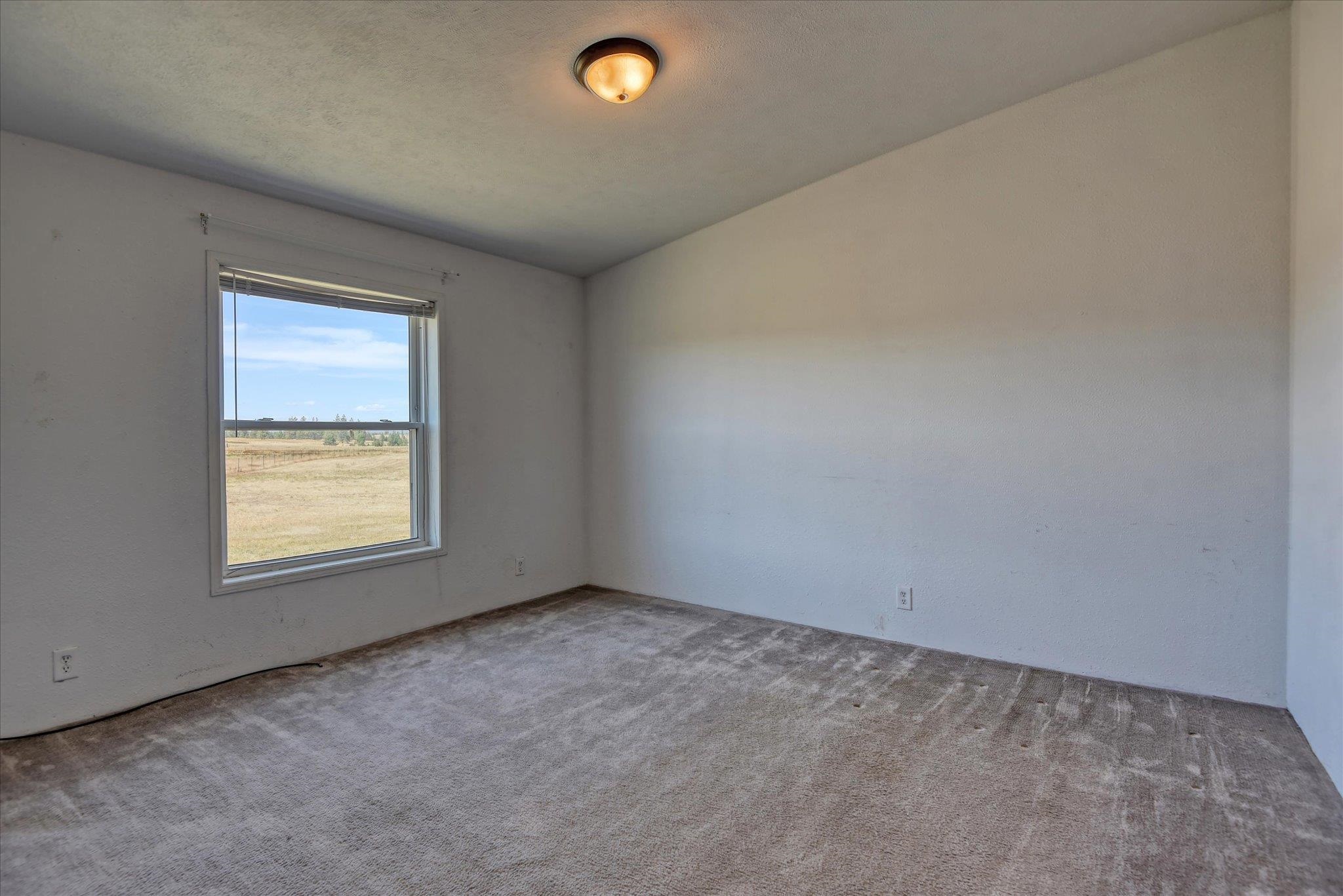 20914 West Jacobs Road Spokane, WA 99224 - Photo 23 of 35