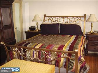 5710 Virginian Road Philadelphia, PA 19141 - Photo 10 of 12 Gallery Image 10