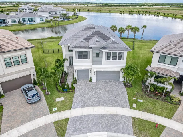 $10,000 | 10077 Heron Flock Drive, Palm Beach Gardens, FL 33412