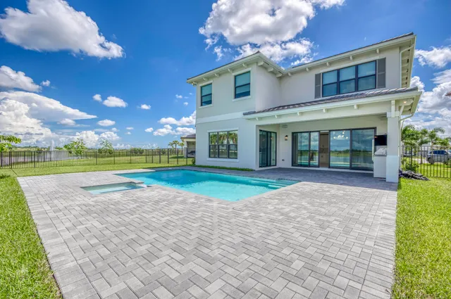 $10,000 | 10077 Heron Flock Drive, Palm Beach Gardens, FL 33412