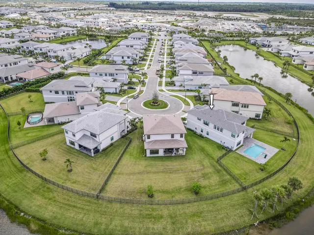 $10,000 | 10077 Heron Flock Drive, Palm Beach Gardens, FL 33412