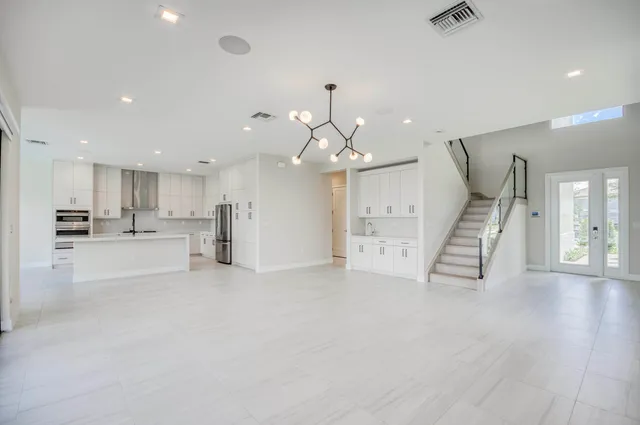 $10,000 | 10077 Heron Flock Drive, Palm Beach Gardens, FL 33412