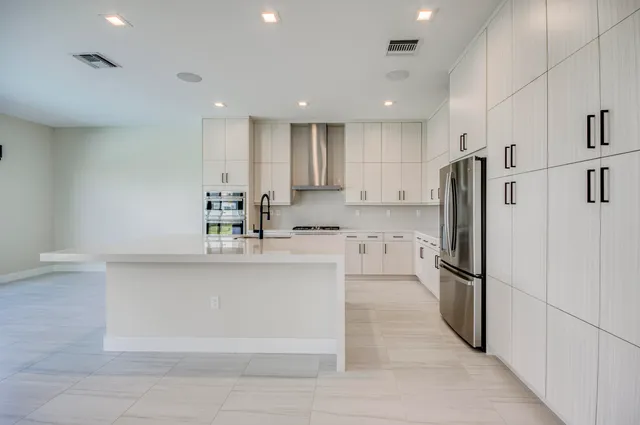 $10,000 | 10077 Heron Flock Drive, Palm Beach Gardens, FL 33412