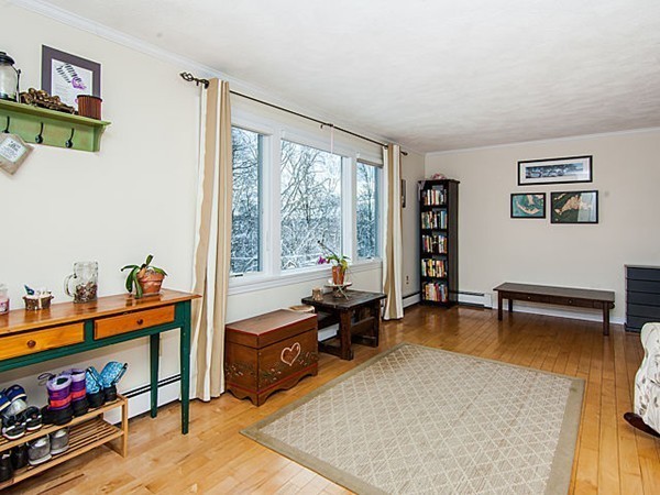101 Harland Road Waltham, MA 02453 - Photo 8 of 28 Gallery Image 8