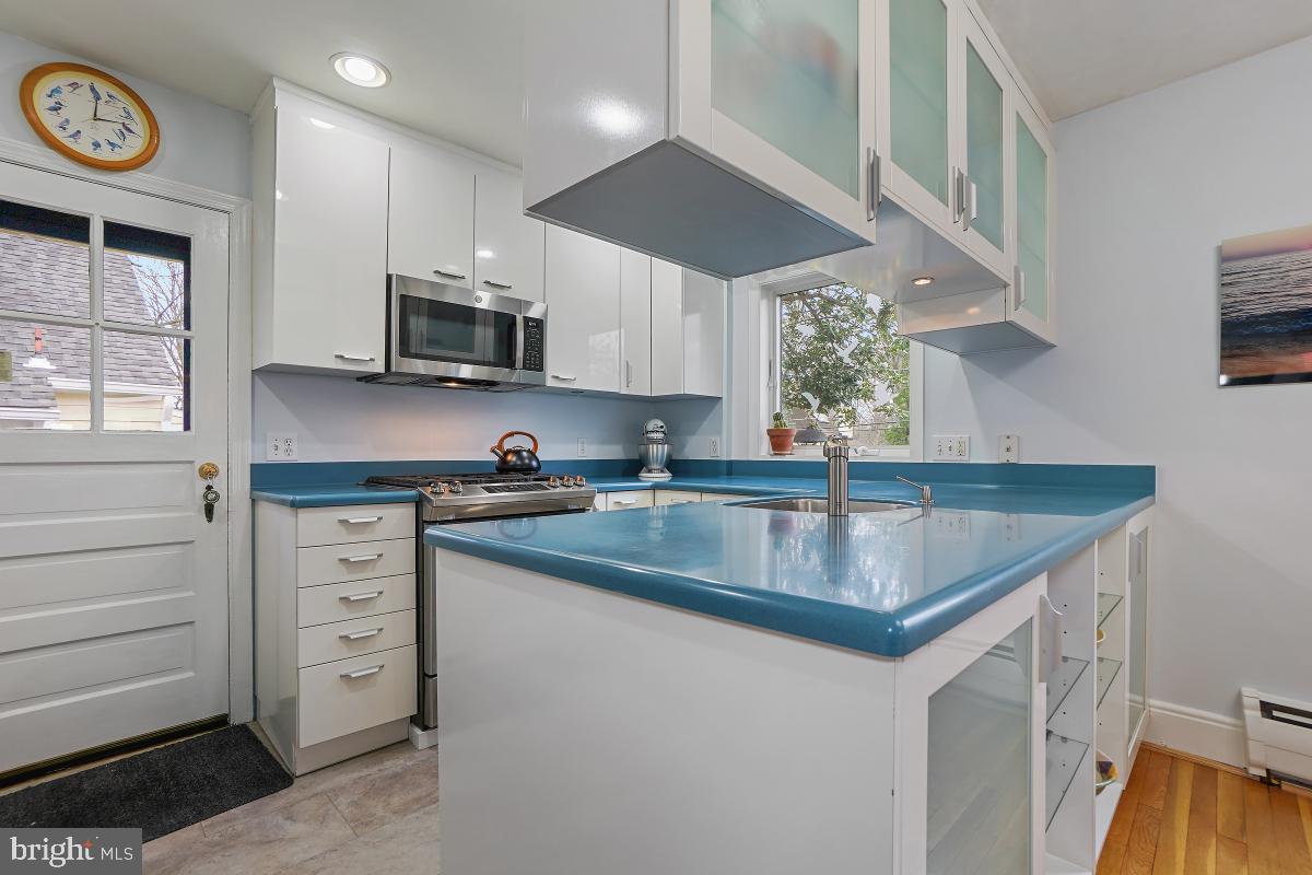 4 Sunnyside Road Silver Spring, MD 20910 - Photo 17 of 50 Thoughtfully Redesigned Kitchen