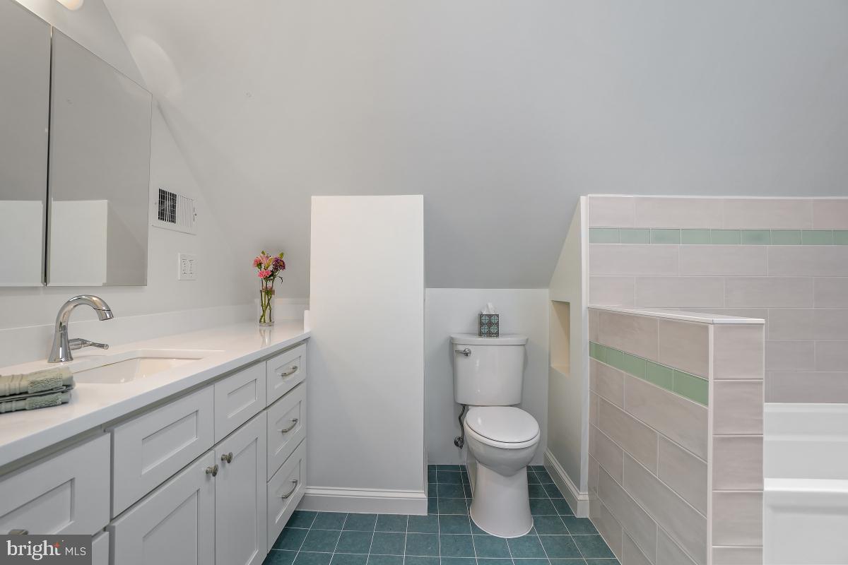 4 Sunnyside Road Silver Spring, MD 20910 - Photo 28 of 50 Amazing Spa Bathroom