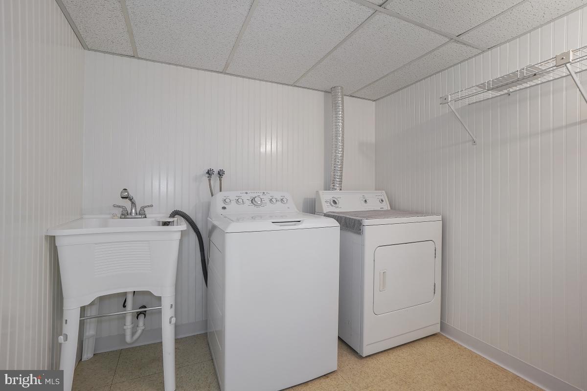 4 Sunnyside Road Silver Spring, MD 20910 - Photo 35 of 50 Laundry Room