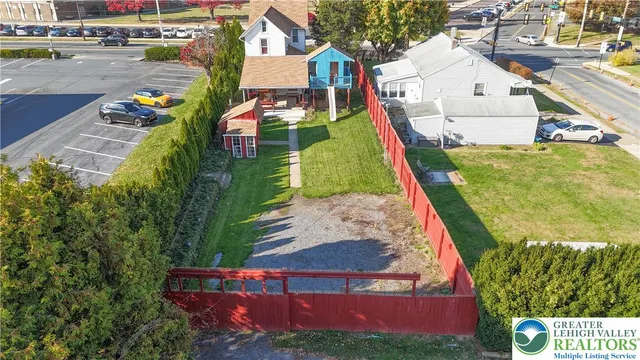 $285,000 | 642 West Emaus Avenue, Allentown, PA 18103