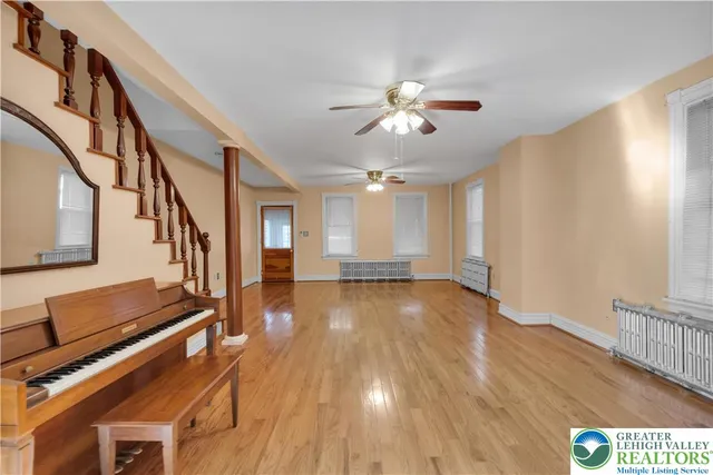 $285,000 | 642 West Emaus Avenue, Allentown, PA 18103