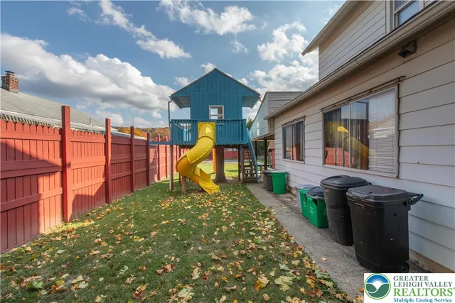 $285,000 | 642 West Emaus Avenue, Allentown, PA 18103