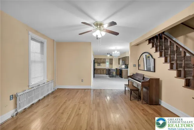 $285,000 | 642 West Emaus Avenue, Allentown, PA 18103