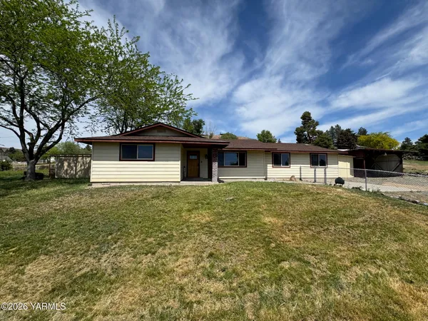 $399,000 | 342 Sole Road, Selah, WA 98942