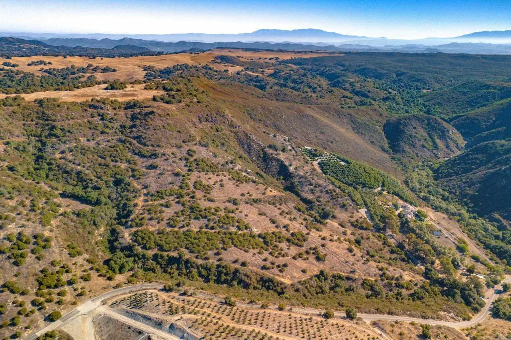 28 El Calamar Road Temecula, CA 92590 - Photo 28 of 33 a view of city and mountain
