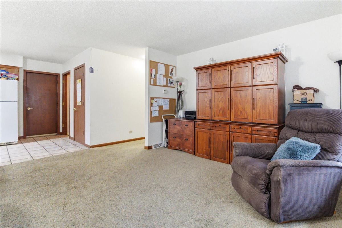 37471 Illinois Rte 59 Lake Villa, IL 60046 - Photo 4 of 26