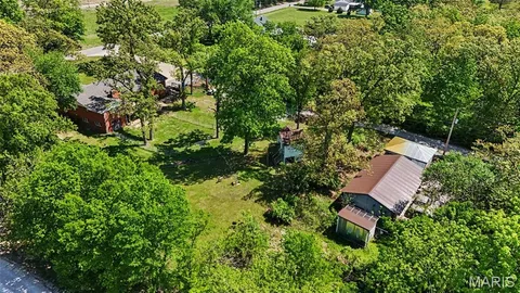 $695,000 | 1000 Hwy Y, St. Paul, MO 63366