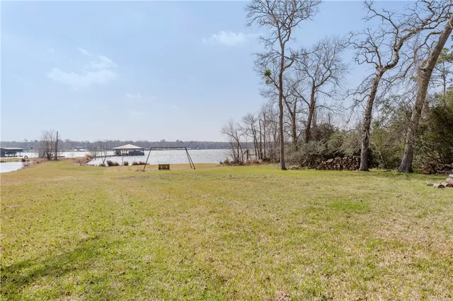 $899,900 | 9360 Riley Green Road, Franklin, TX 77856