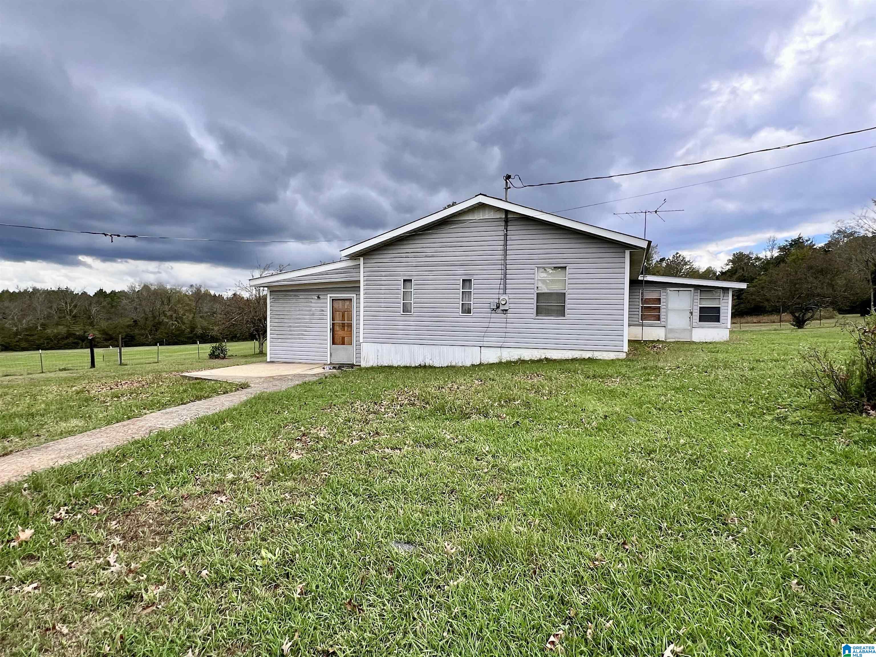 708 Hamilton Mountain Road Blountsville, AL 35031 - Photo 6 of 17