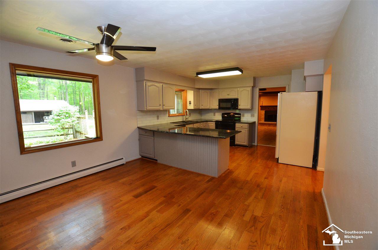 12630 Secor Road Ida, MI 48140 - Photo 11 of 45