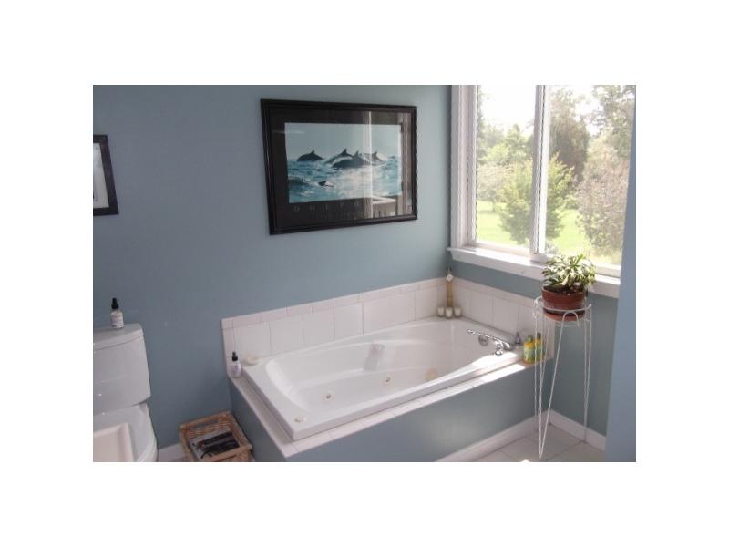 47 Asylum Road Warren, RI 02885 - Photo 16 of 22 Master Bath/Spa.