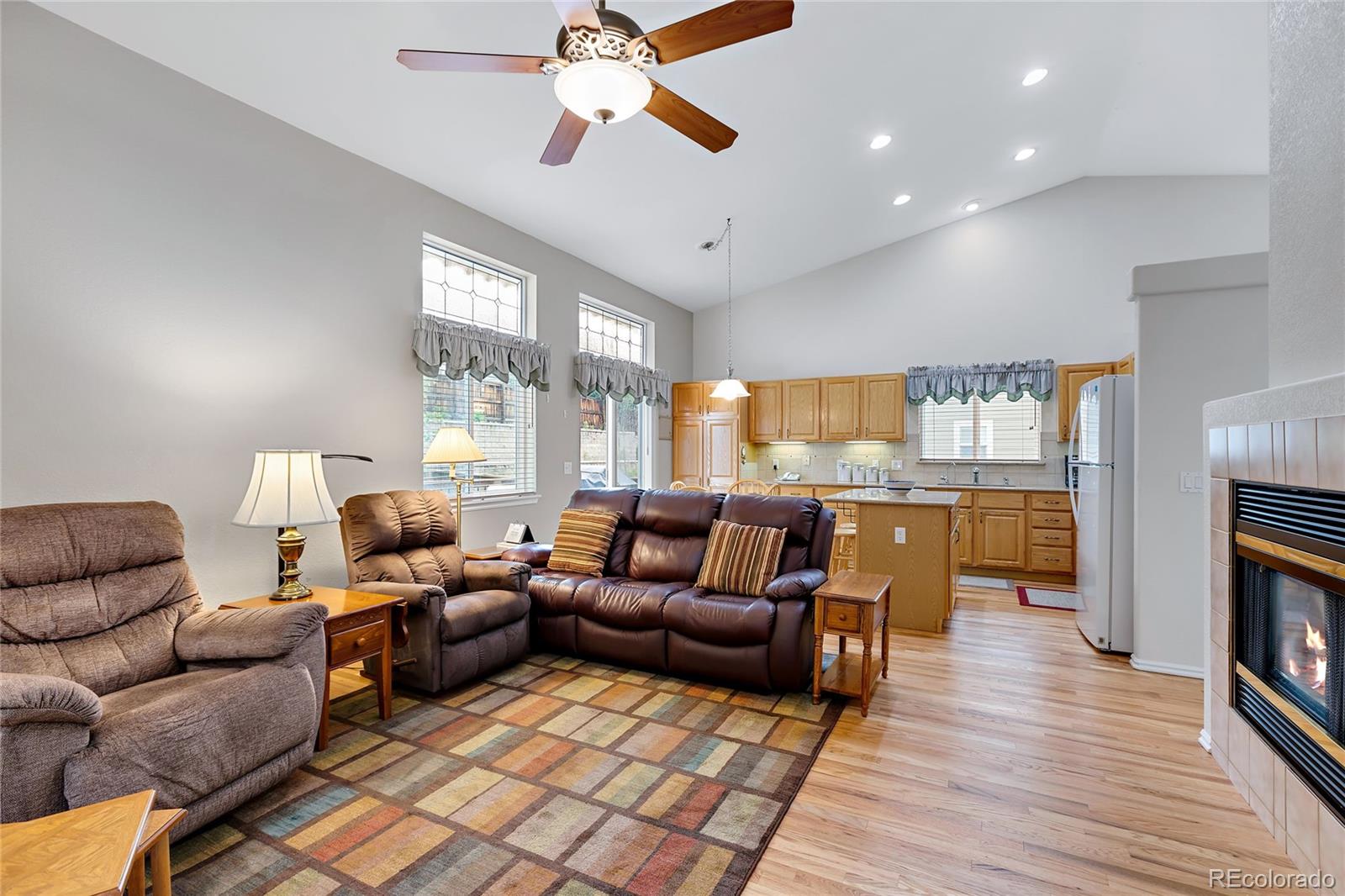 9815 Bathurst Way Highlands Ranch, CO 80130 - Photo 10 of 28 Gallery Image 10