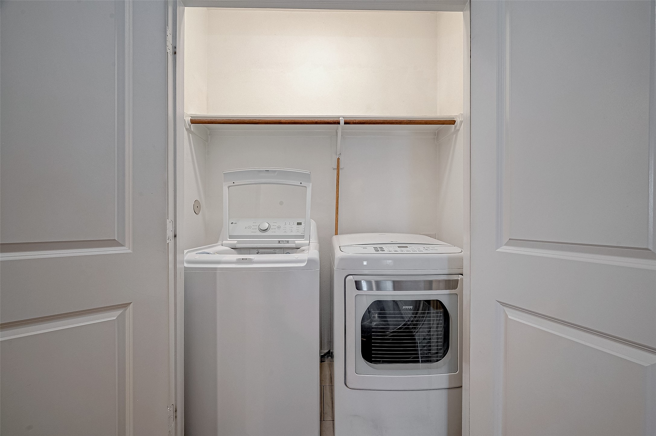 2411 Lawrence Street Houston, TX 77008 - Photo 21 of 30