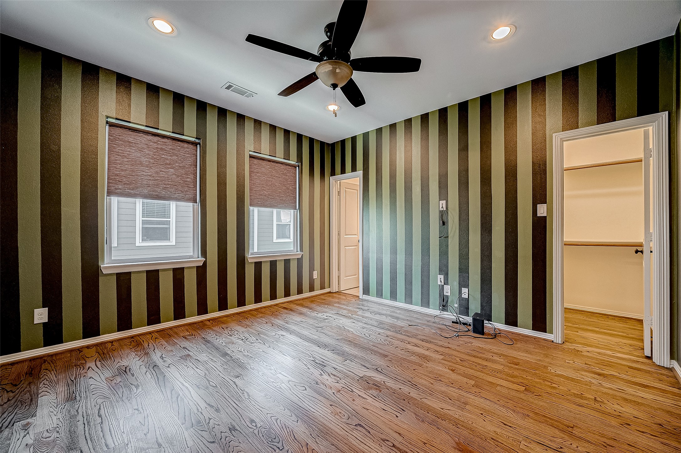 2411 Lawrence Street Houston, TX 77008 - Photo 23 of 30