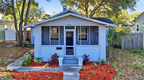 $325,000 | 2010 30th Avenue North, St. Petersburg, FL 33713