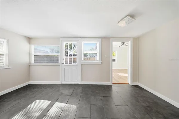 $325,000 | 2010 30th Avenue North, St. Petersburg, FL 33713