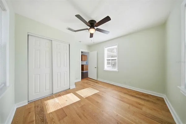 $325,000 | 2010 30th Avenue North, St. Petersburg, FL 33713