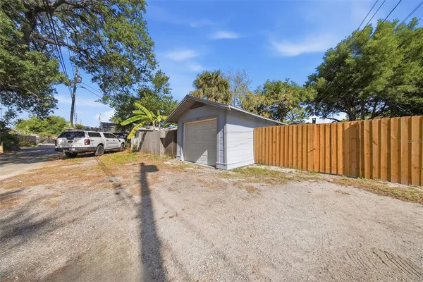 $325,000 | 2010 30th Avenue North, St. Petersburg, FL 33713