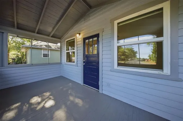 $325,000 | 2010 30th Avenue North, St. Petersburg, FL 33713